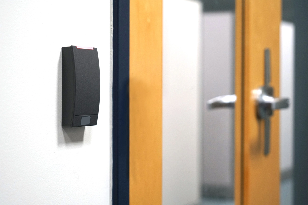 Axis access control and commercial physical security solutions