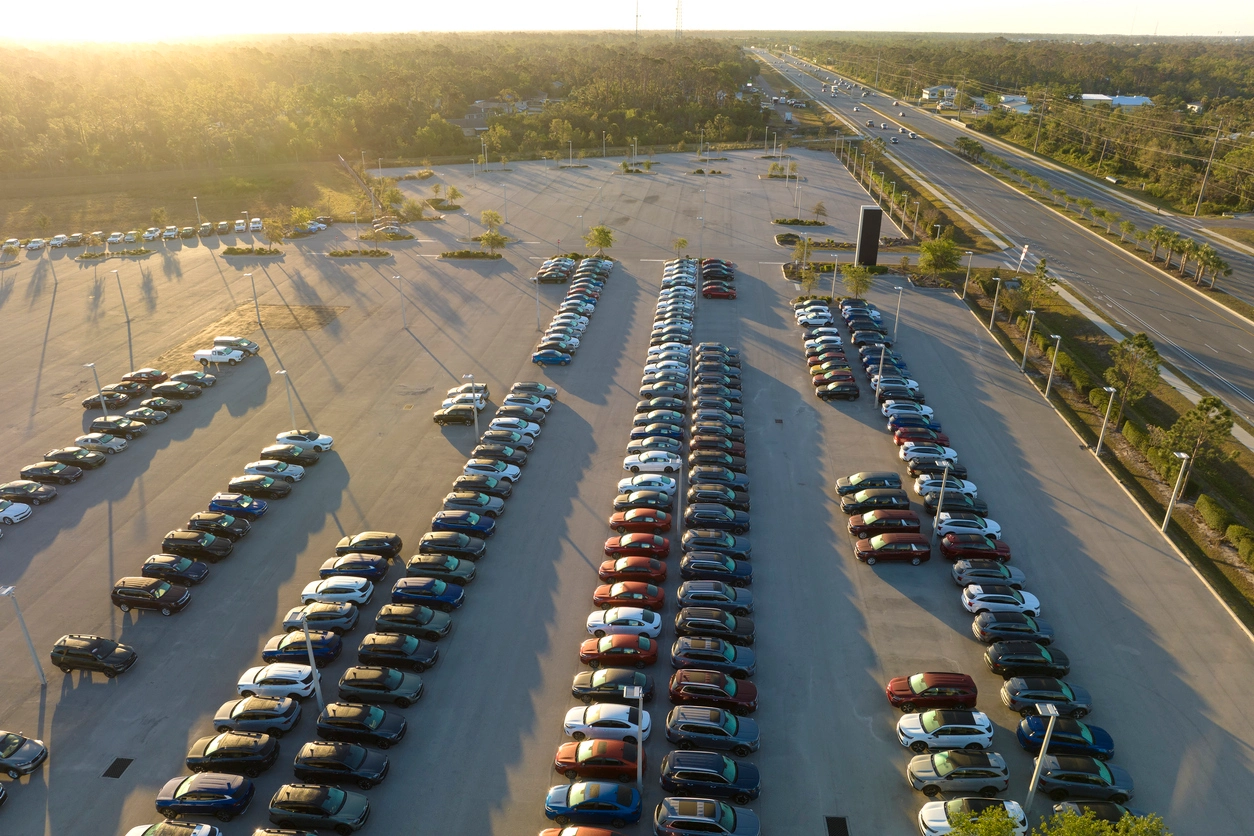 car dealership lot surveillance cameras
