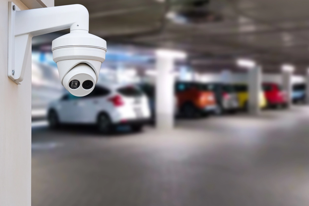 parking lot cameras used for virtual guarding and remote review