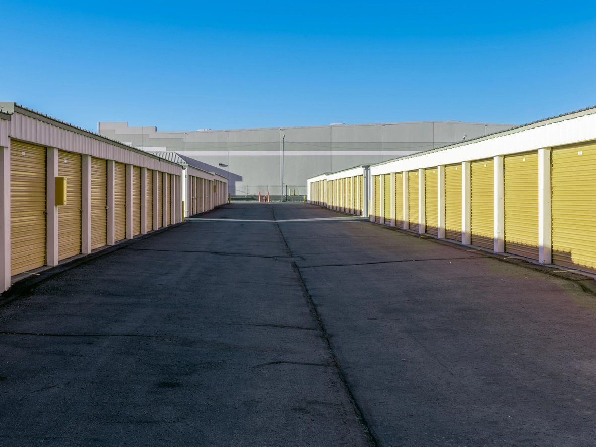 storage facility cameras used for AI-assisted guard tours