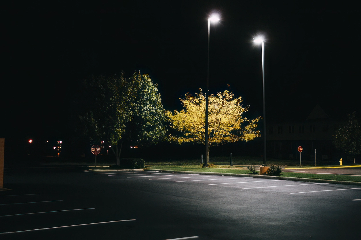 commercial security camera lighting plan for full color nighttime surveillance