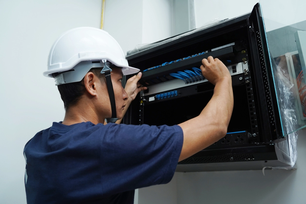 network video recorder service for commercial security camera system
